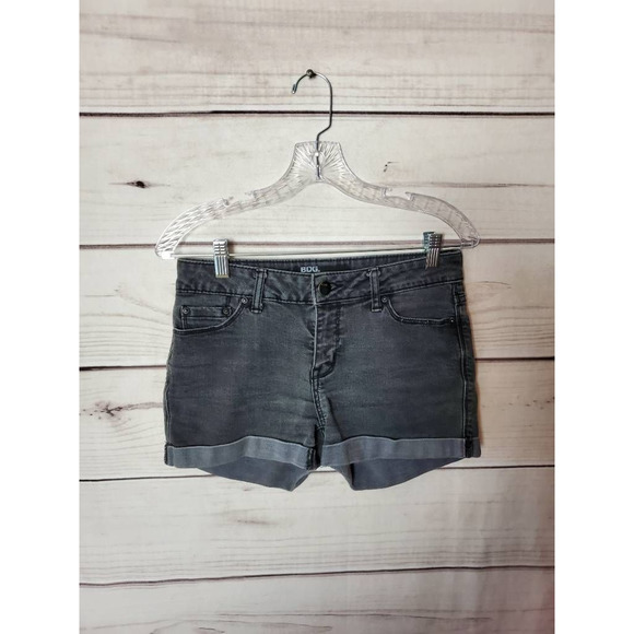 BDG‎ Womens Jean Shorts Black Cuffed Pockets Denim 4 - Picture 1 of 5